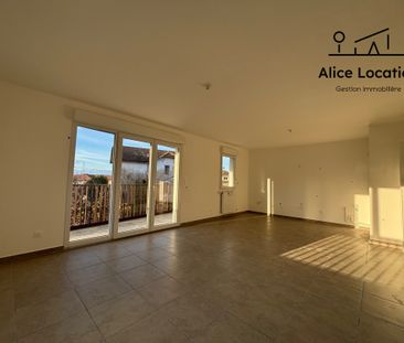 Location Appartement 3 pièces 66m² THONON LES BAINS 74200 - Photo 1