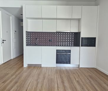 Apartamento T1 junto ao Forum - no centro de Aveiro - Photo 2
