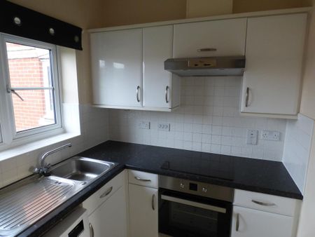 2 bedroom flat to rent - Photo 5