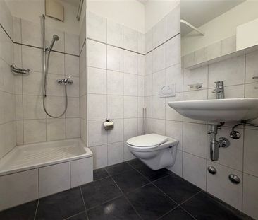 1 Zimmer, 2. Stock - Photo 4