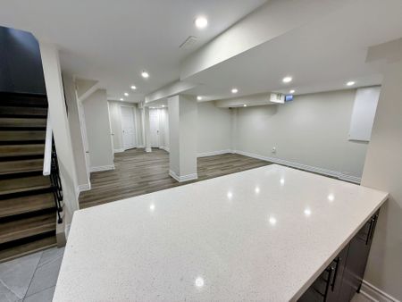 For Lease - 3419 Dovetail Mews, Mississauga, Ontario - Photo 5