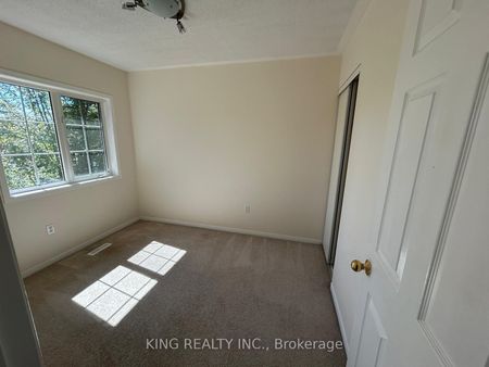 For Lease - 6415 Saratoga Way, Mississauga, Ontario - Photo 5