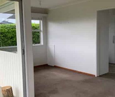 Charming Two Bedroom Home - Photo 3