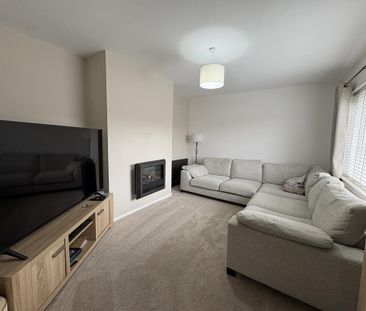 3 bedroom terraced house to rent - Photo 2