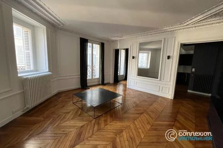 Appartement à louer à Paris 9Ème - Photo 4