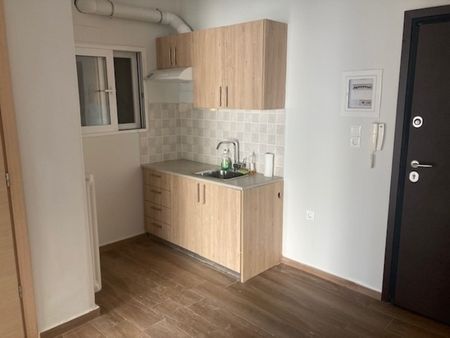 Ενοικίαση κατοικίας, 40 τ.μ., Πάτρα, 430 € - Photo 2