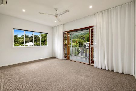Modern, light-filled home in the heart of Edge Hill - Photo 5