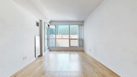 London Lofts 1 , #406 - Photo 2