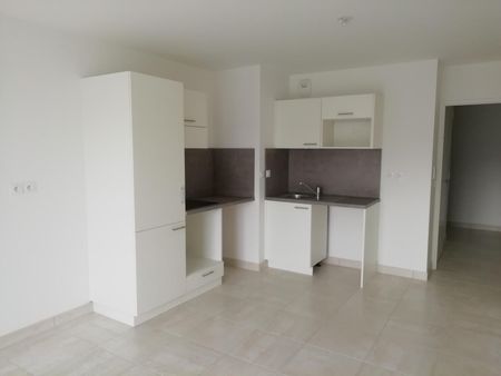 Location appartement 3 pièces 74.21 m2 à Tours - Photo 4