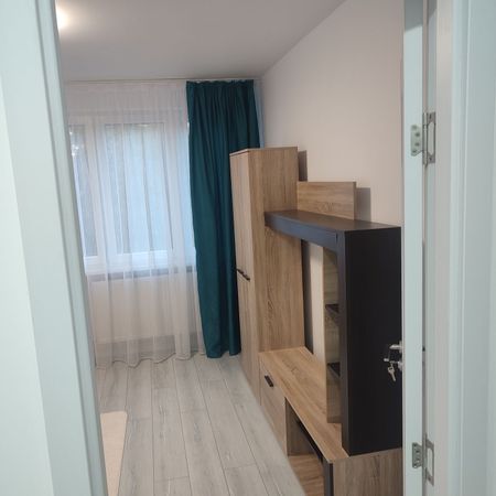 Apartament cu 2 camere, zona Cornisa - Fotografie 4