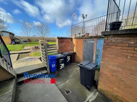 2 bedroom ground floor flat to rent - Photo 2