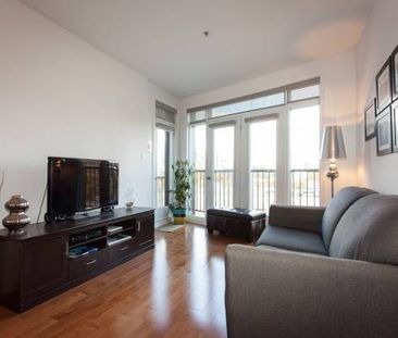 this charming, impeccable furnished condo 1 bedroom - Photo 1