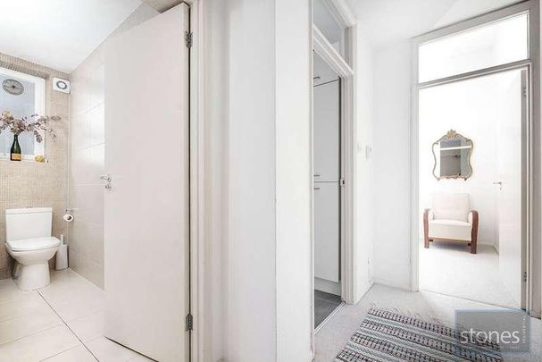 Belsize Grove, Belsize Park, London, NW3 - Photo 1