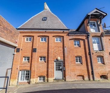 Roper Road, Canterbury, CT2 7DQ, Kent - Photo 4