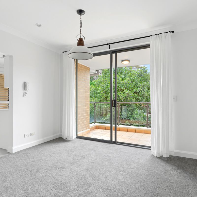 12/78-82 Beach Road, Bondi Beach - Photo 1