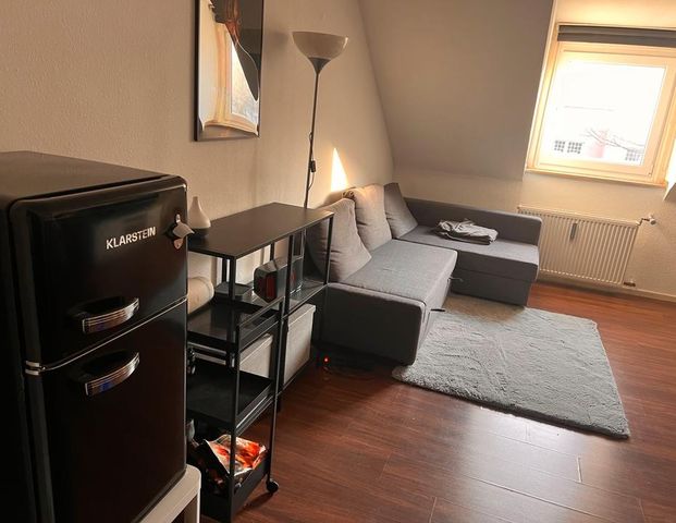 Dachgeschoss-Wohnung in Bilk ab dem 01.04.2026 - Foto 1