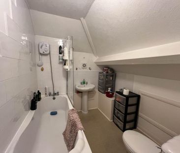 2 bedroom maisonette to rent - Photo 6