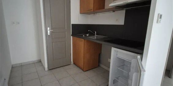 Location appartement 1 pièce - 34.71m² à Hénin-beaumont (62110) - Photo 3