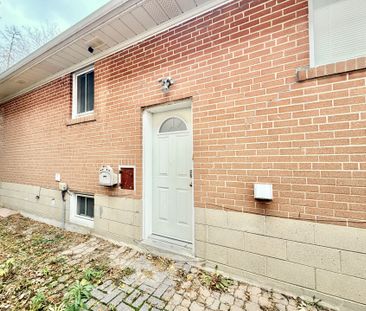 For Lease - 176 Patricia Avenue Unit# Lower, Toronto, Ontario - Photo 5