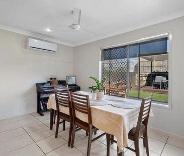 LET'S TALK – Modern family living in a quiet suburban pocket. - Photo 3