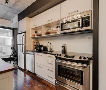 River City I Lofts 47 , #529 - Photo 6