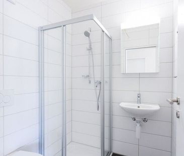 Moderne Wohlfühloase sucht Bewohner - ein Nettomietzins geschenkt - Photo 1