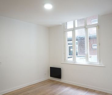 Location Appartement 1 pièce 27m² LILLE 59000 - Photo 6