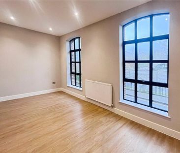 3 bedroom terraced house to rent - Photo 6