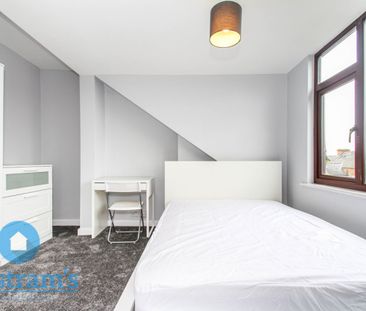3 bed Town House for Rent - Photo 6