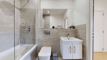 Riverbank Way, Brentford, TW8 - Photo 5