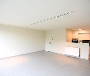 Appartement te huur - Photo 1