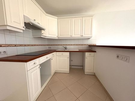 Location Appartement 3 pièces 67m² - Photo 5