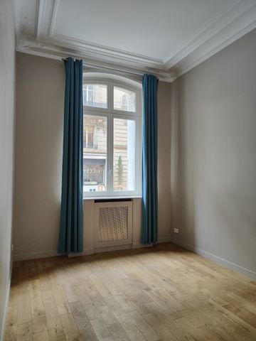 APPARTEMENT T2 A LOUER - PARIS 17EME ARRONDISSEMENT Plaine Monceau 3 - 43.04 m - 1 530 € - Photo 4