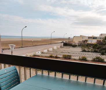 A LOUER T1 BIS MEUBLE PORT LA NOUVELLE - Photo 2