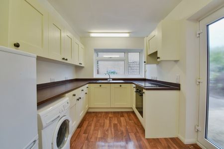 3 bedroom house to rent - Photo 4