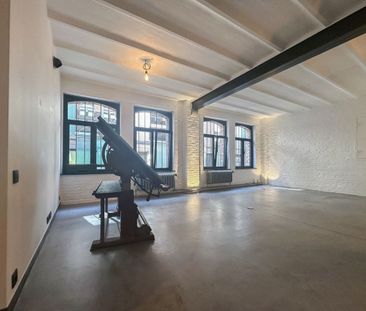 Appartement te huur in Gent voor € 1.665 met 2 slaapkamers - Photo 2