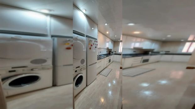 Room in a shared 3-bedroom apartment for rent in Sant Just Desvern for couples - Photo 1
