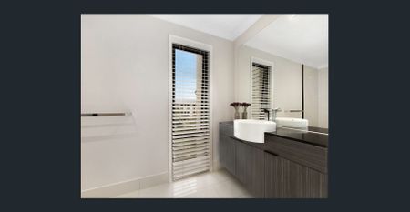 Quietly townhouse, walking distance to Hope Island Marketplace - Photo 3