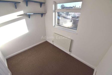 Heroes Walk, Reading, RG2 - Photo 5