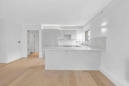 2 Bed Flat, Torriano Mews, NW5 - Photo 3