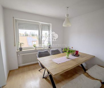 Helle und freundliche 3,5 Zimmerwohnung mit Loggia und Carport - Foto 3