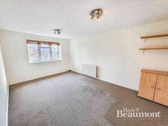 Knowles Hill Crescent, SE13 - Photo 1