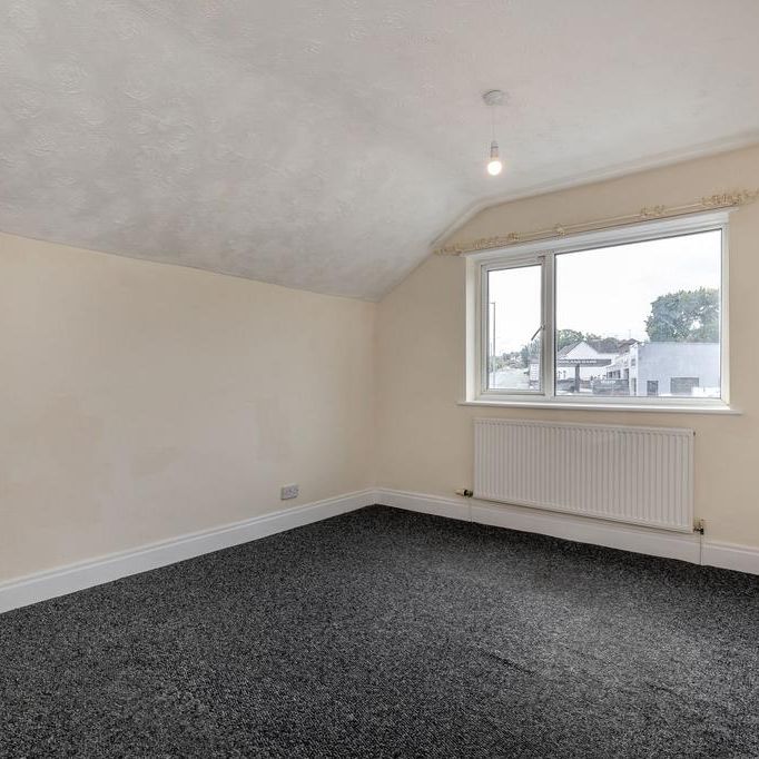 3 bedroom end of terrace house to rent - Photo 1