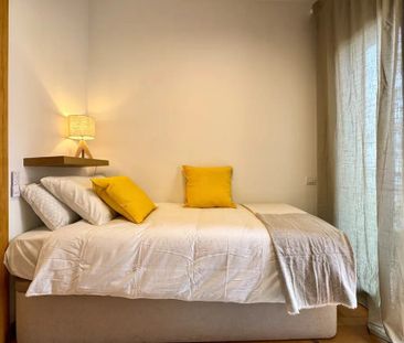 Carrer de Valladolid, Barcelona, Catalonia 08014 - Photo 5