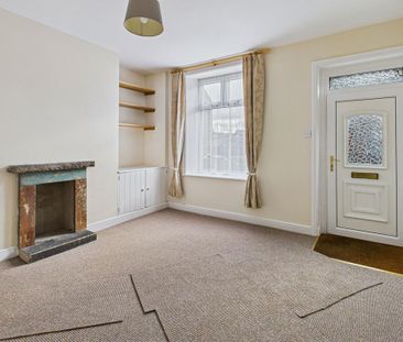 2 bedroom terraced house to rent - Photo 1