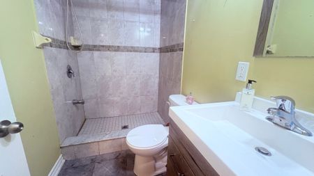 For Lease - 44 Prairie Creek Crescent Unit# Basement, Brampton, Ontario - Photo 3