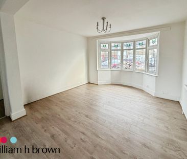 North Grays, ., Essex - Photo 2