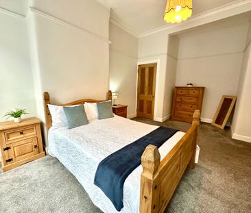 Laurel Place, Thornwood, Glasgow, G11 7RF - Photo 5