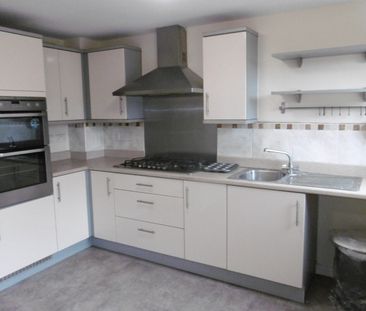 Room 5, Cartwright Way, Beeston, NG9 1RL - Photo 5