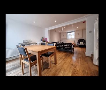 4 Bed Terraced House, Queens Gardens, BN1 - Photo 1